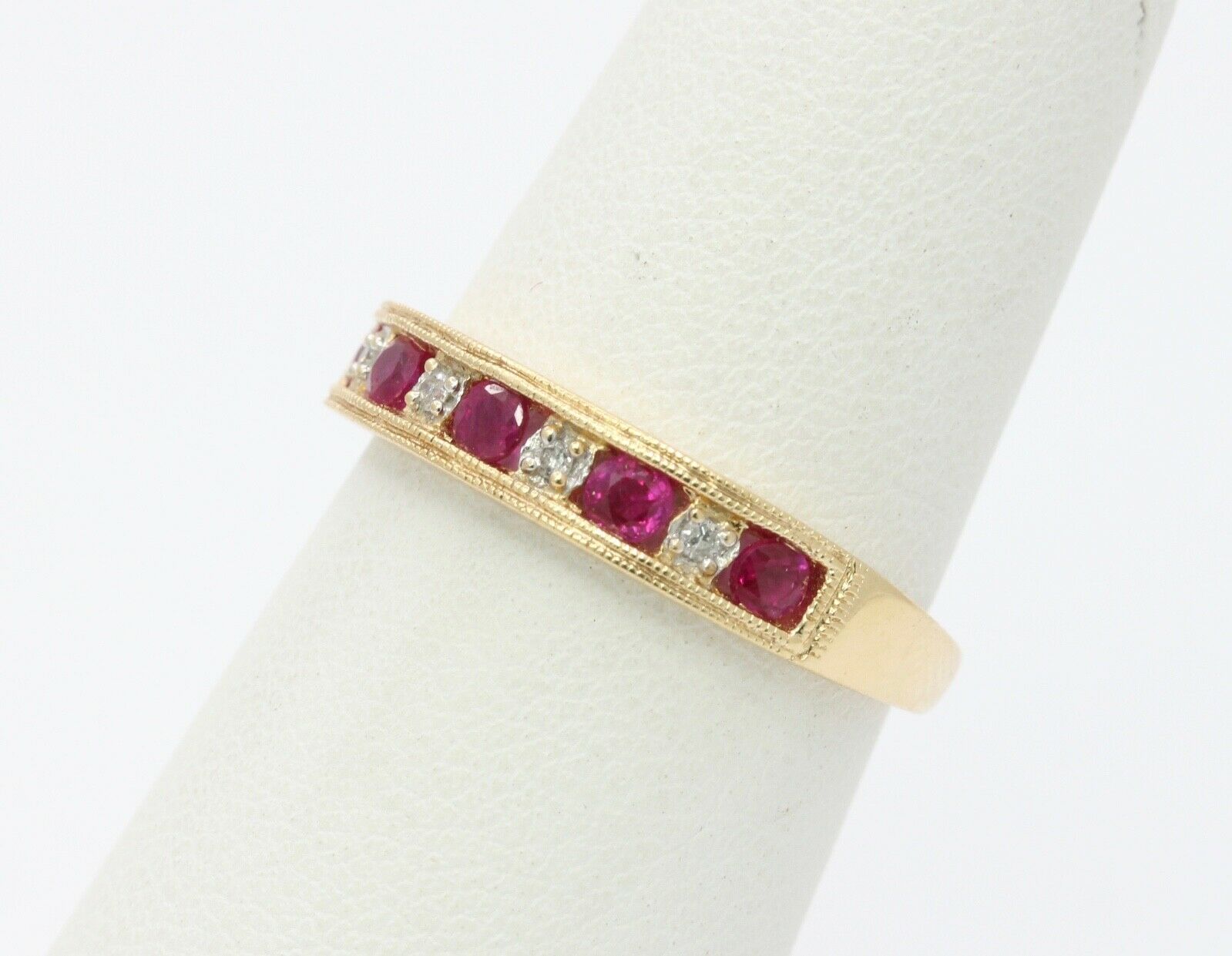 Vintage Ladies Rubies and Diamonds Ring