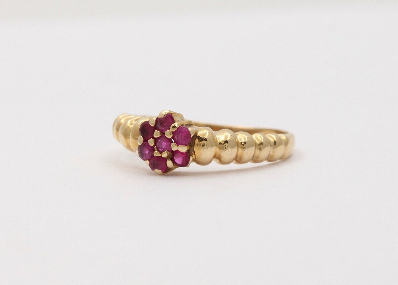 Beautiful Flower Rubies 14K Yellow Gold Ring