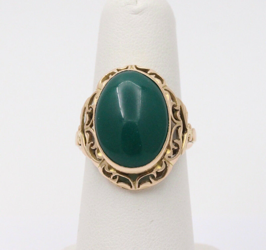 Vintage Polish Green Chalcedony Cocktail 14K Yellow Gold Ring