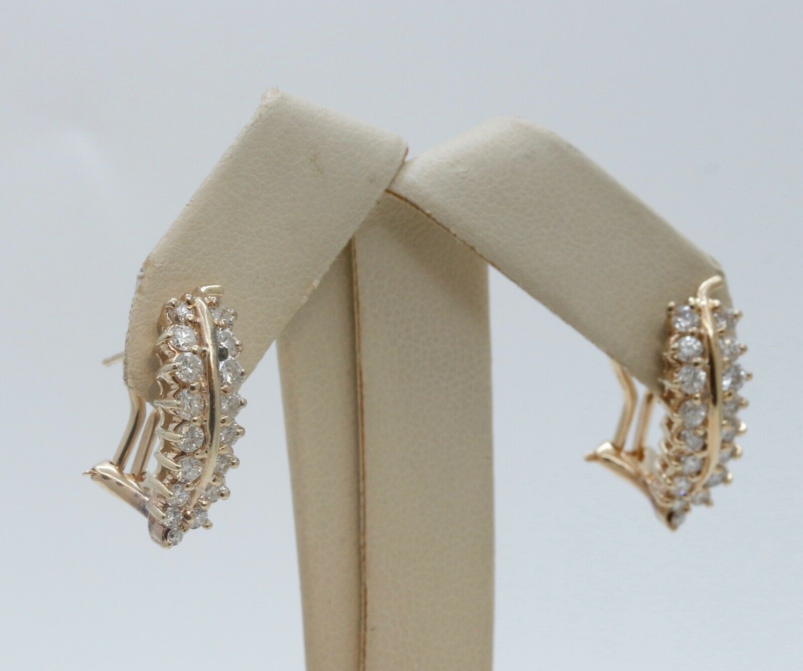 Vintage Leaf Diamonds 14K Yellow Gold Earrings