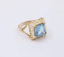 Load image into Gallery viewer, Vintage 10K Yellow Gold Greek Key Solitaire Ring
