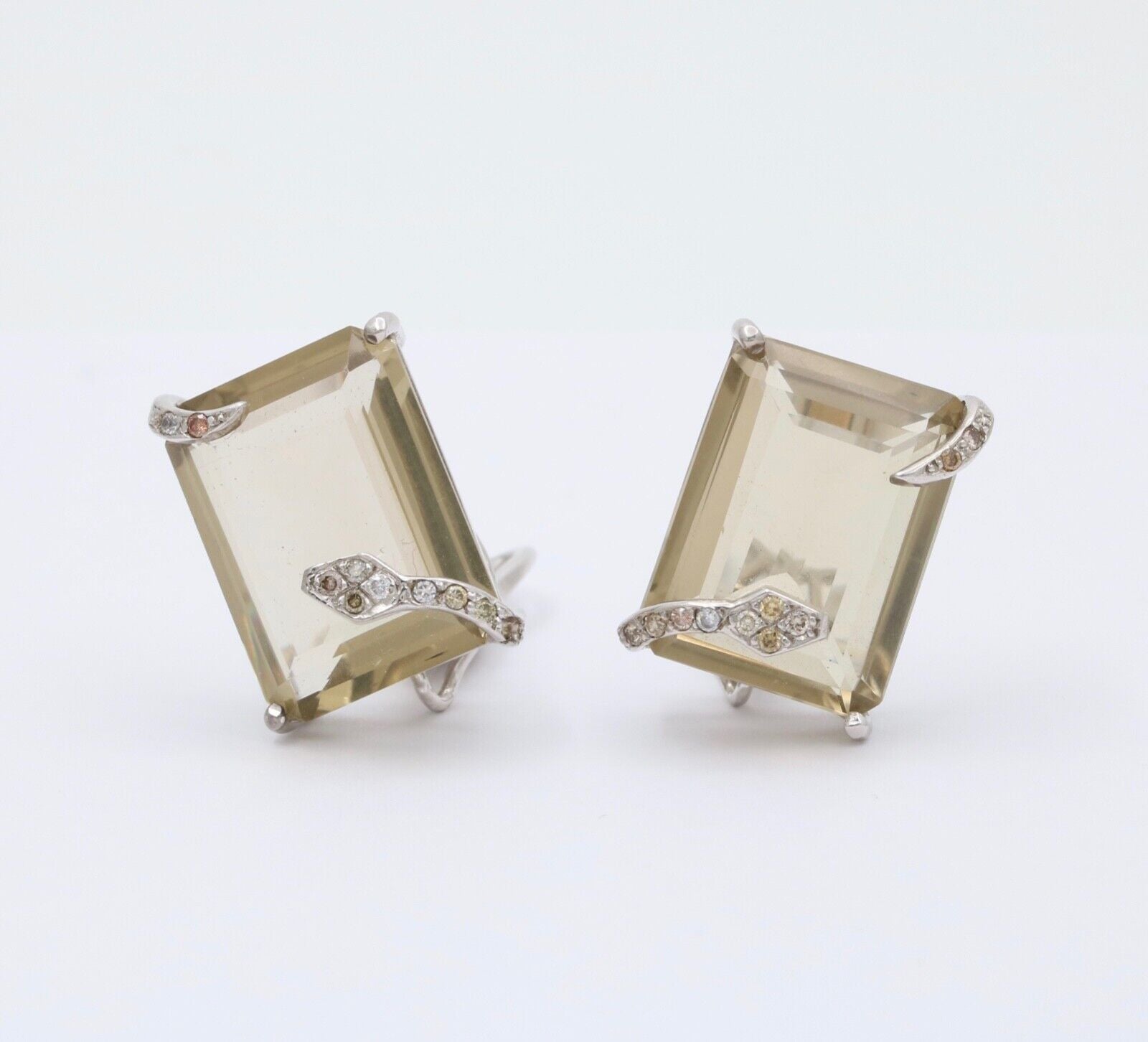 Vintage Modernist Snake Topaz and Diamond 18K White Gold Clip On Earrings