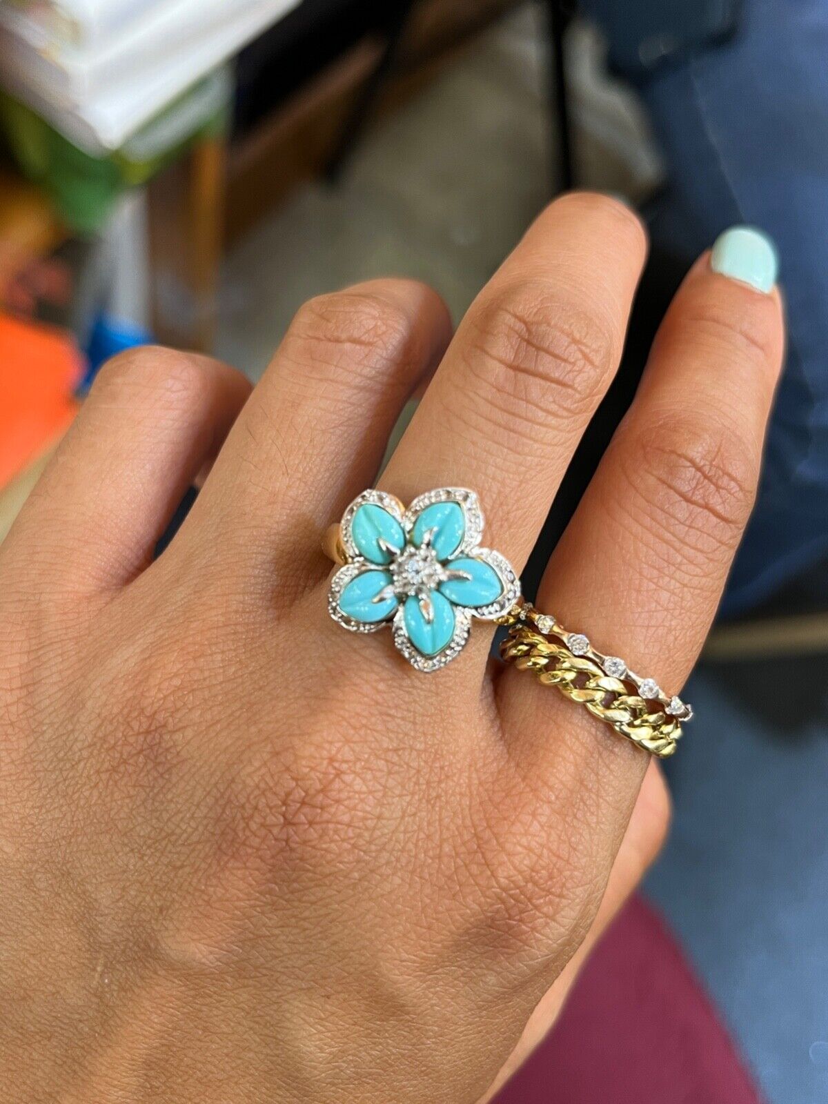 Vintage 18K Yellow Gold Turquoise & Diamond Flower RIng , Cocktail Ring