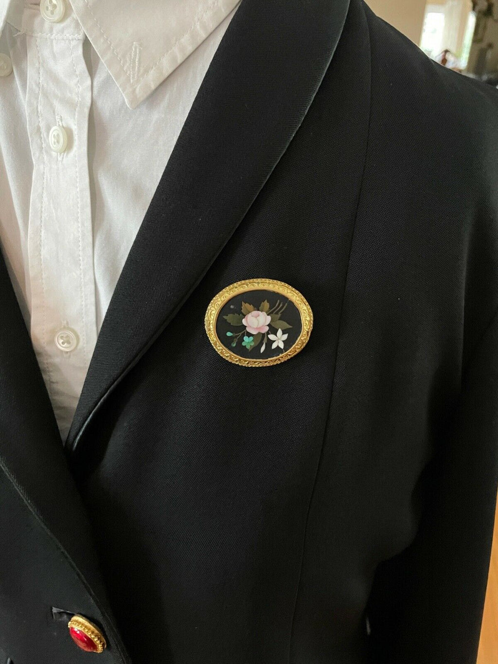 Antique 14K Yellow Gold Pietra Dura Mosaic Flower Bouquet Brooch. Pin