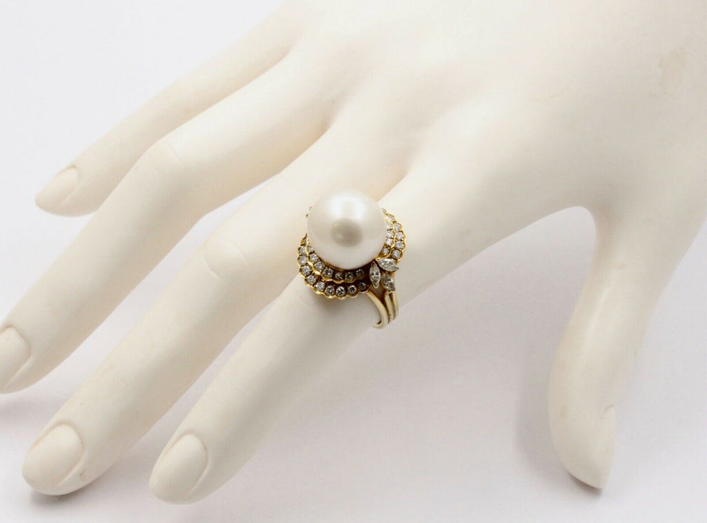 Large Vintage 14K Yellow Gold Diamond 14MM Pearl Ring