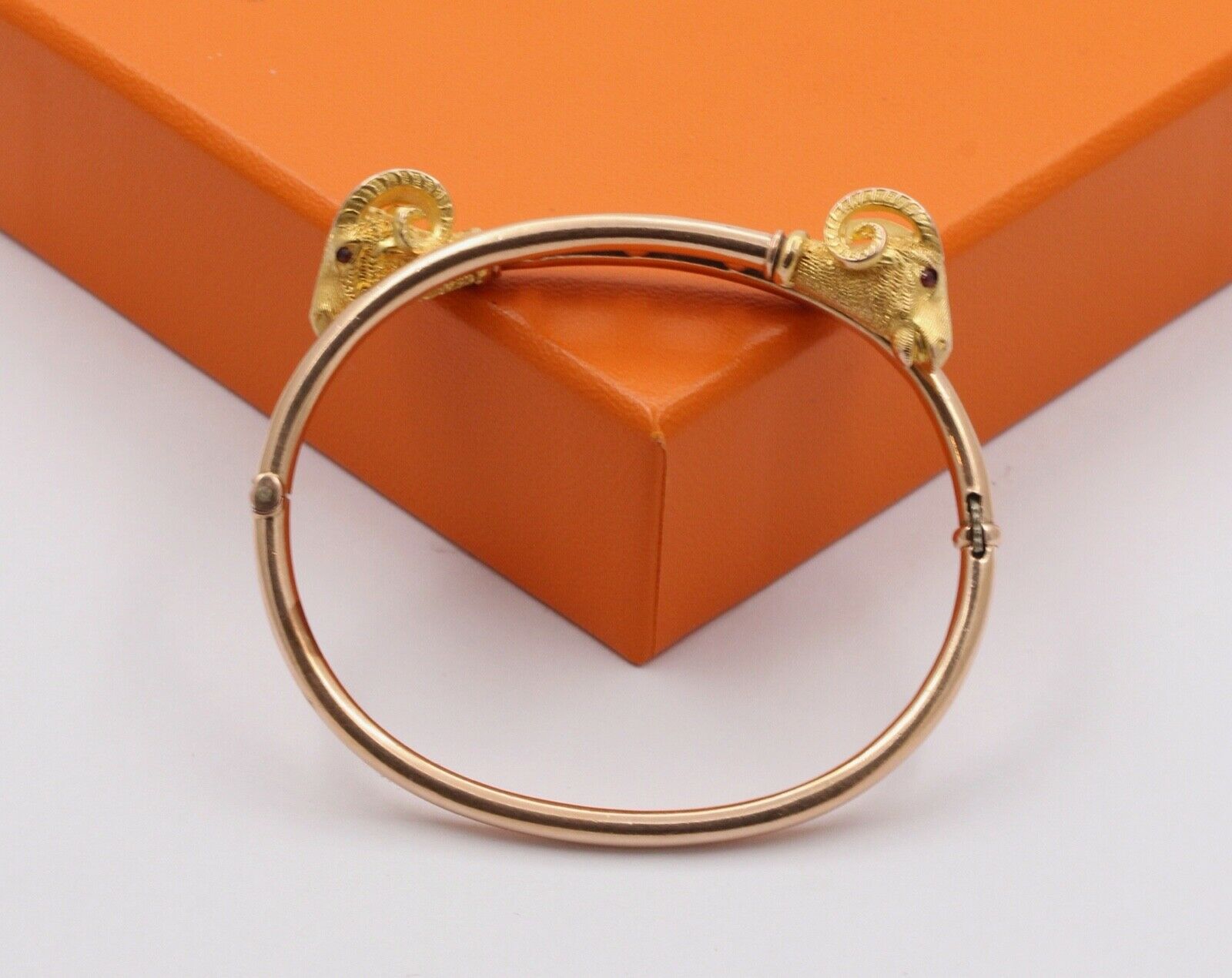 Vintage 14K Yellow Gold Ram's Head Bangle