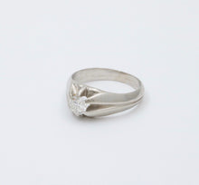 Load image into Gallery viewer, Antique Art Deco Platinum diamond ring Band, Engagement ring
