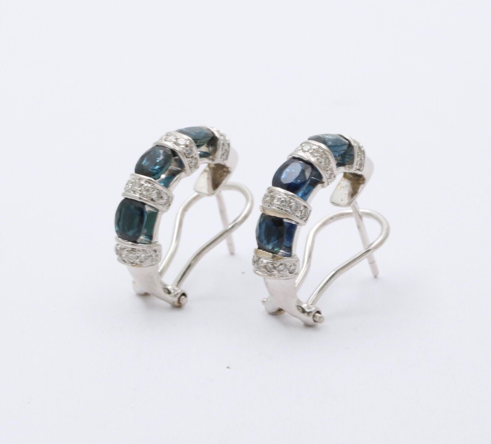 Vintage Blue Sapphire Diamonds 14K White Gold Earrings
