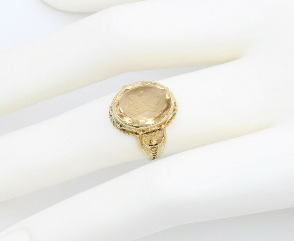 Vintage 14K Yellow Gold Crystal Cameo Ring