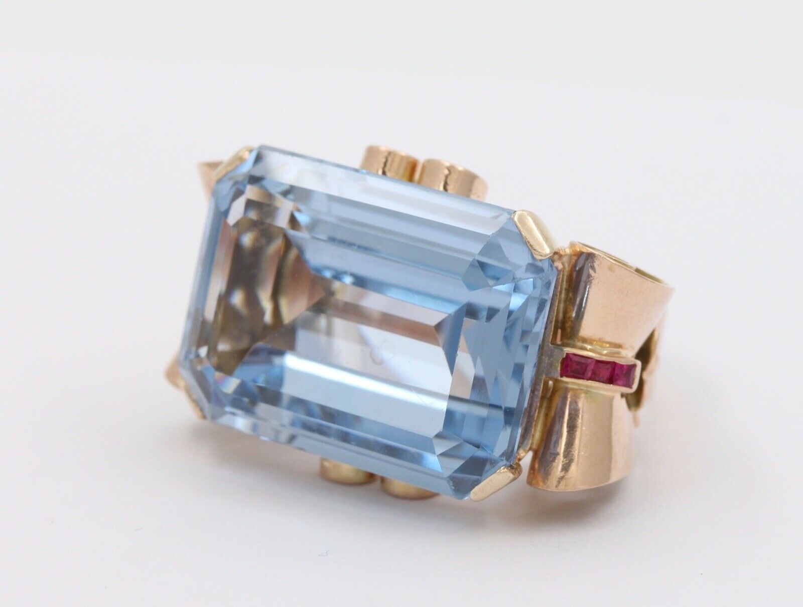 Large Retro Vintage Synthetic Spinel Statement Ring
