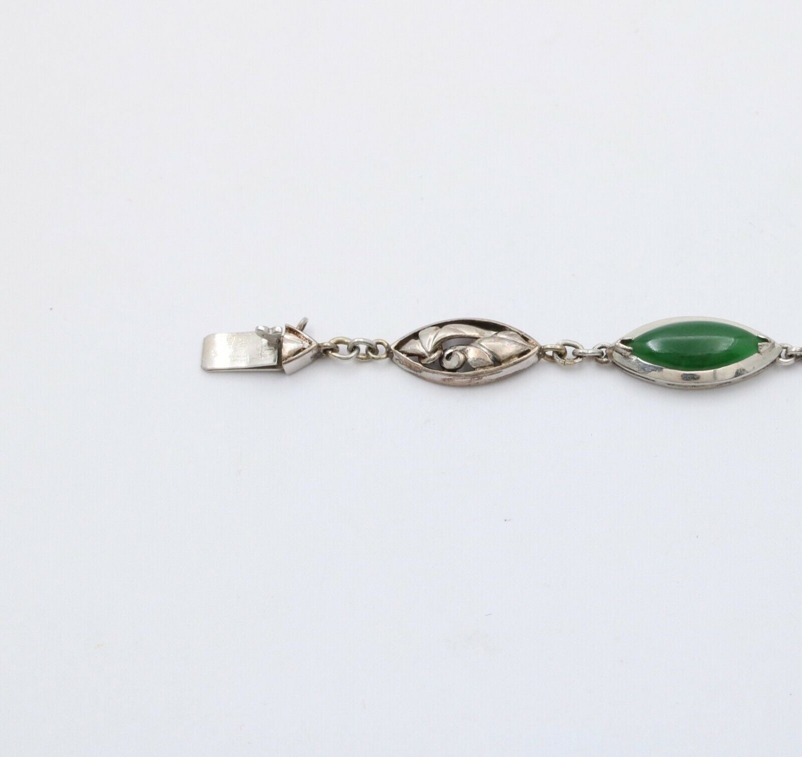 Vintage Green Jade 14K White Gold Bracelet