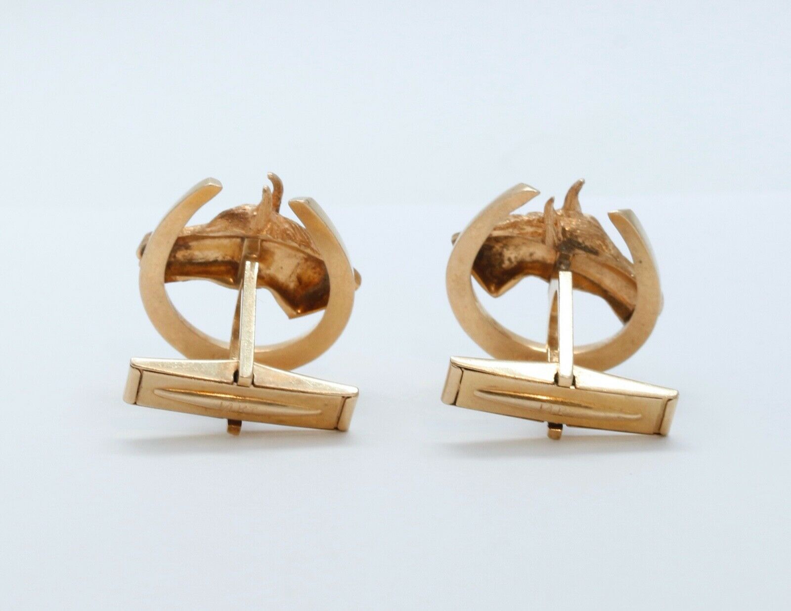 Vintage Men's Horse Head in a Horseshoe Rubies 14K Yellow Gold Cufflinks