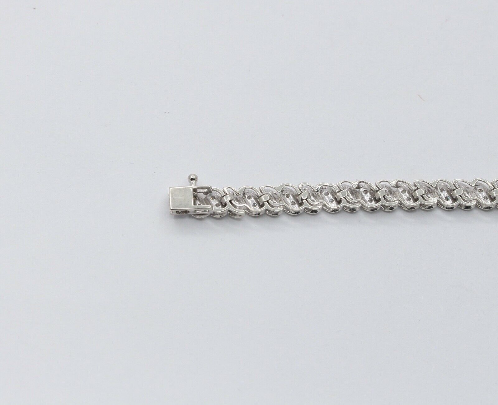 Lovely Ladies Tennis Bracelet 10K White Gold Diamonds