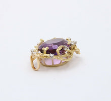 Load image into Gallery viewer, Beautiful Vintage Amethyst Diamonds 18K Yellow Gold Vines Pendant
