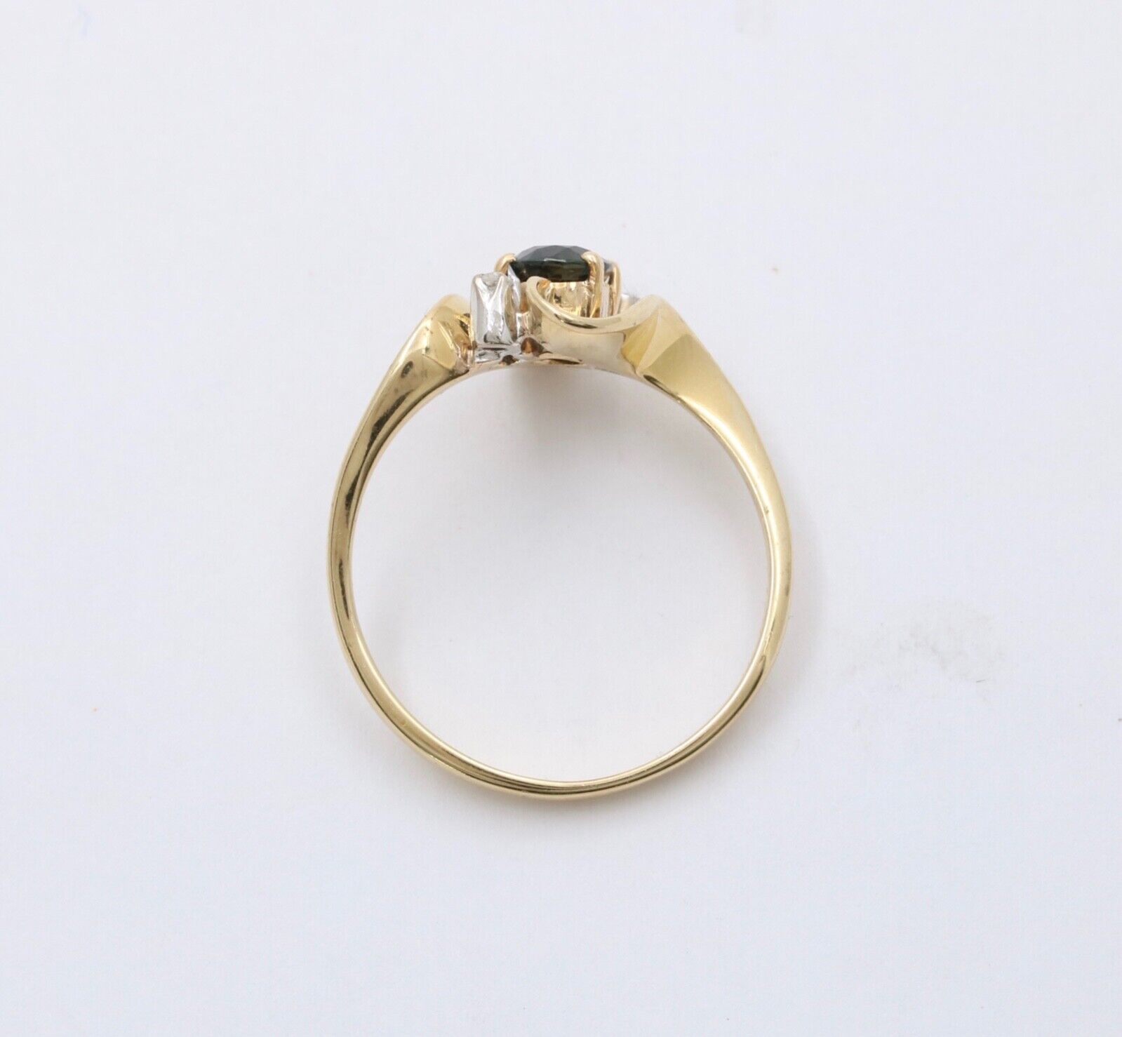 Vintage Blue Sapphire Diamonds 14K Yellow White Gold Ring