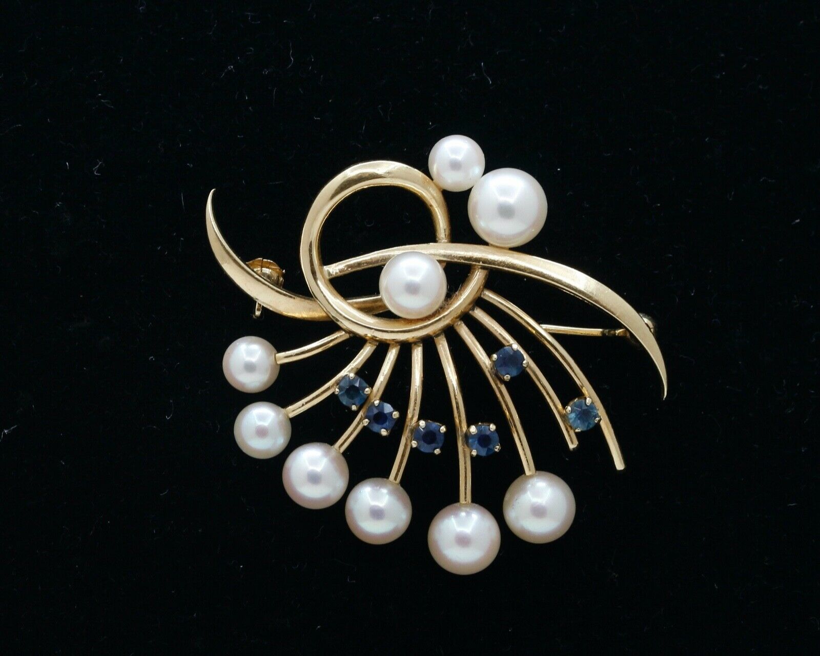 Mikimoto 14K Yellow Gold Sapphires Pearls Brooch Pin