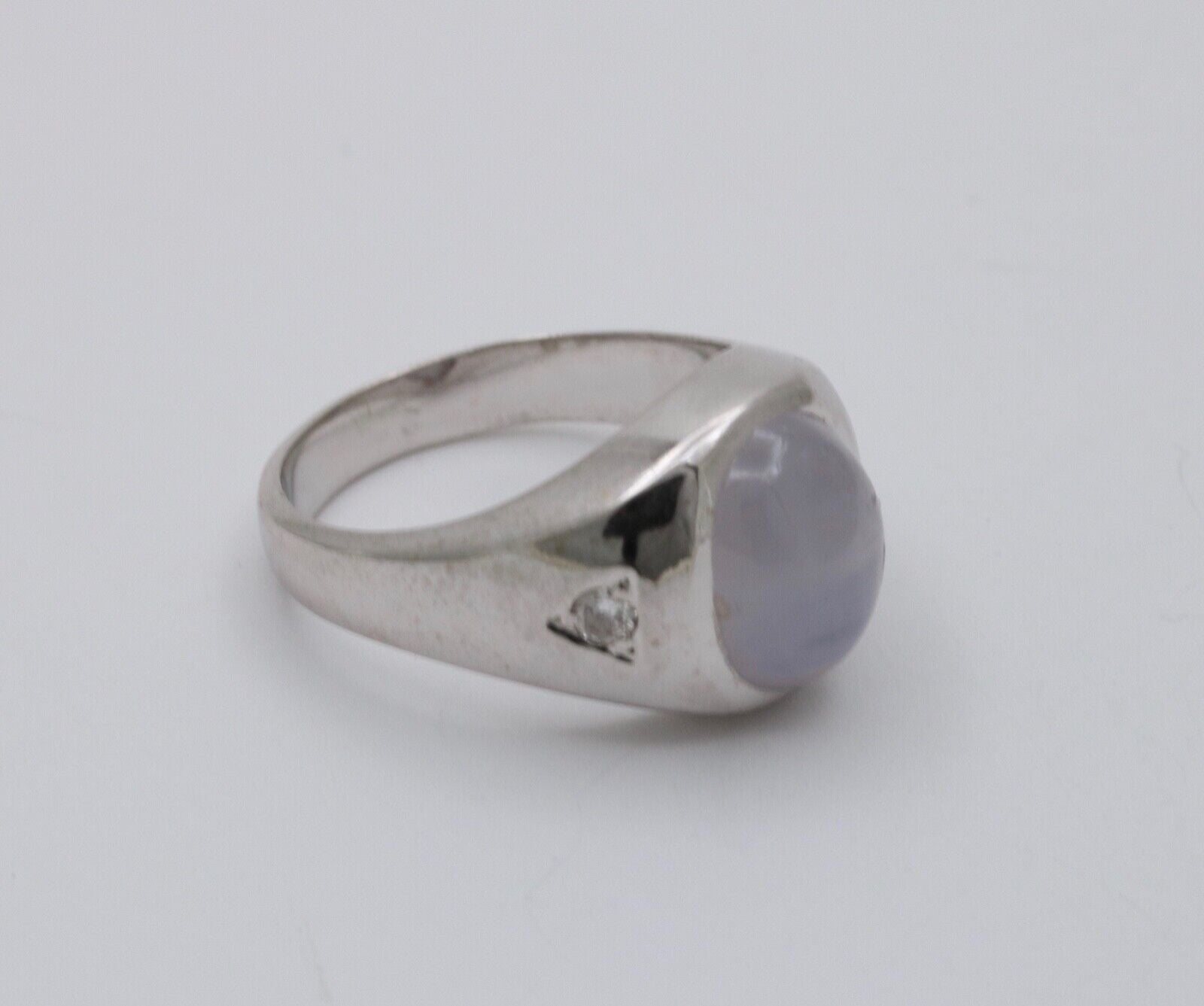 Vintage Star Sapphire Diamonds 14K White Gold Ring
