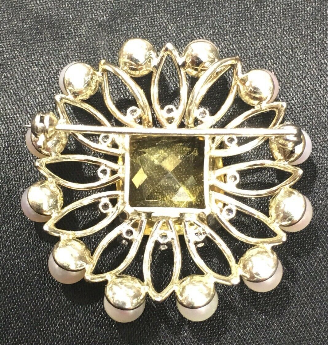 Vintage 18K Brooch Citrine Diamonds Pearls