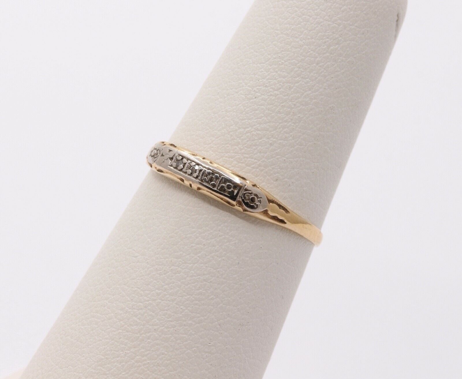 Art Deco Diamonds 14K Yellow Gold Ladies Ring