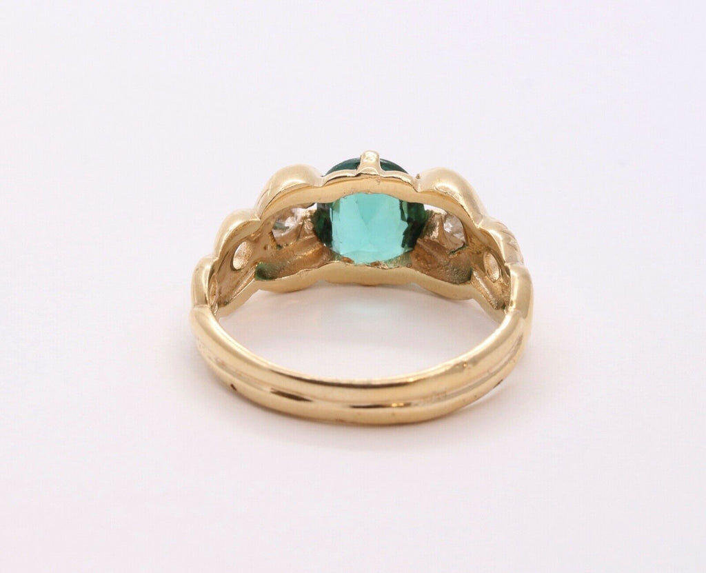Pretty Vintage Green Tourmaline Diamonds 14K Yellow Gold Ring