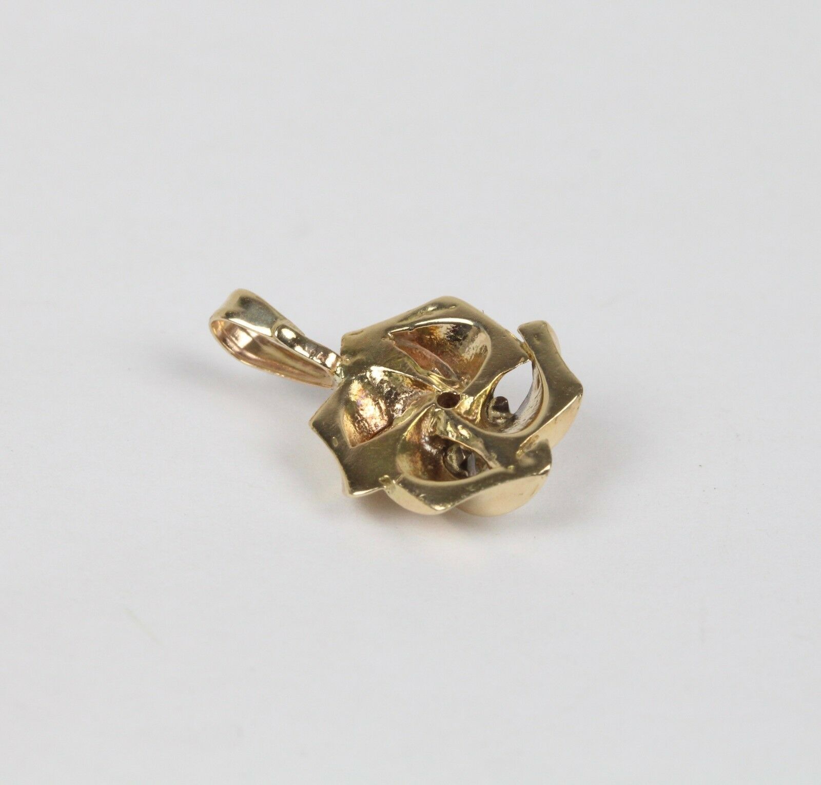 Vintage 14K Yellow Gold Floral Diamond Pendant