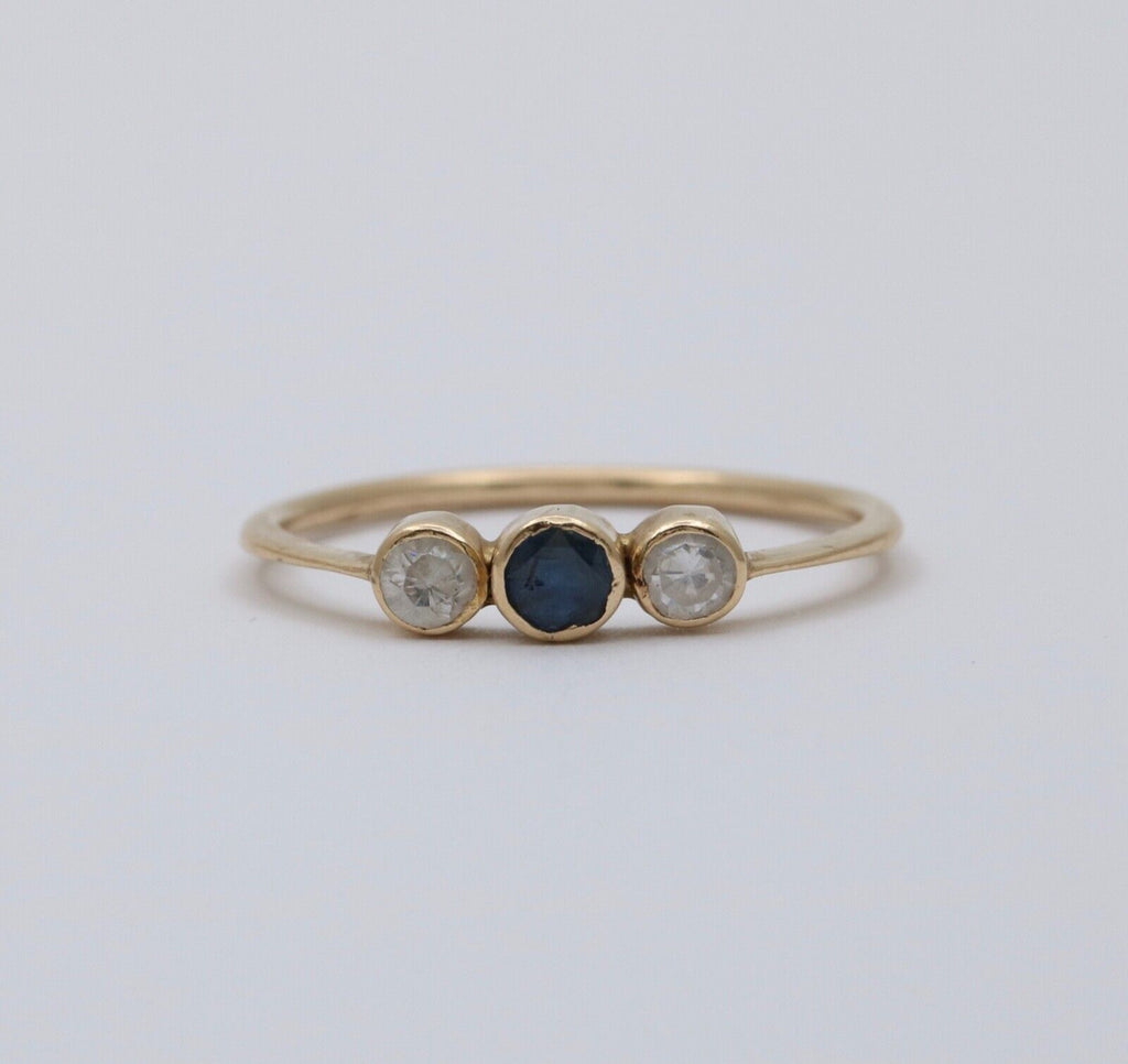 Vintage 14K Yellow Gold Three Stone Sapphire And Paste Ring. Band