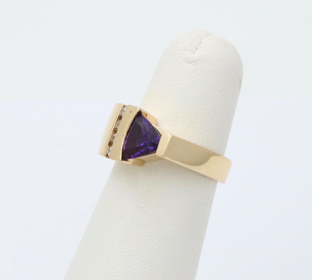 MidCentury 14K Yellow Gold Geometric Siberian Triangle Amethyst Diamond Ring Ban