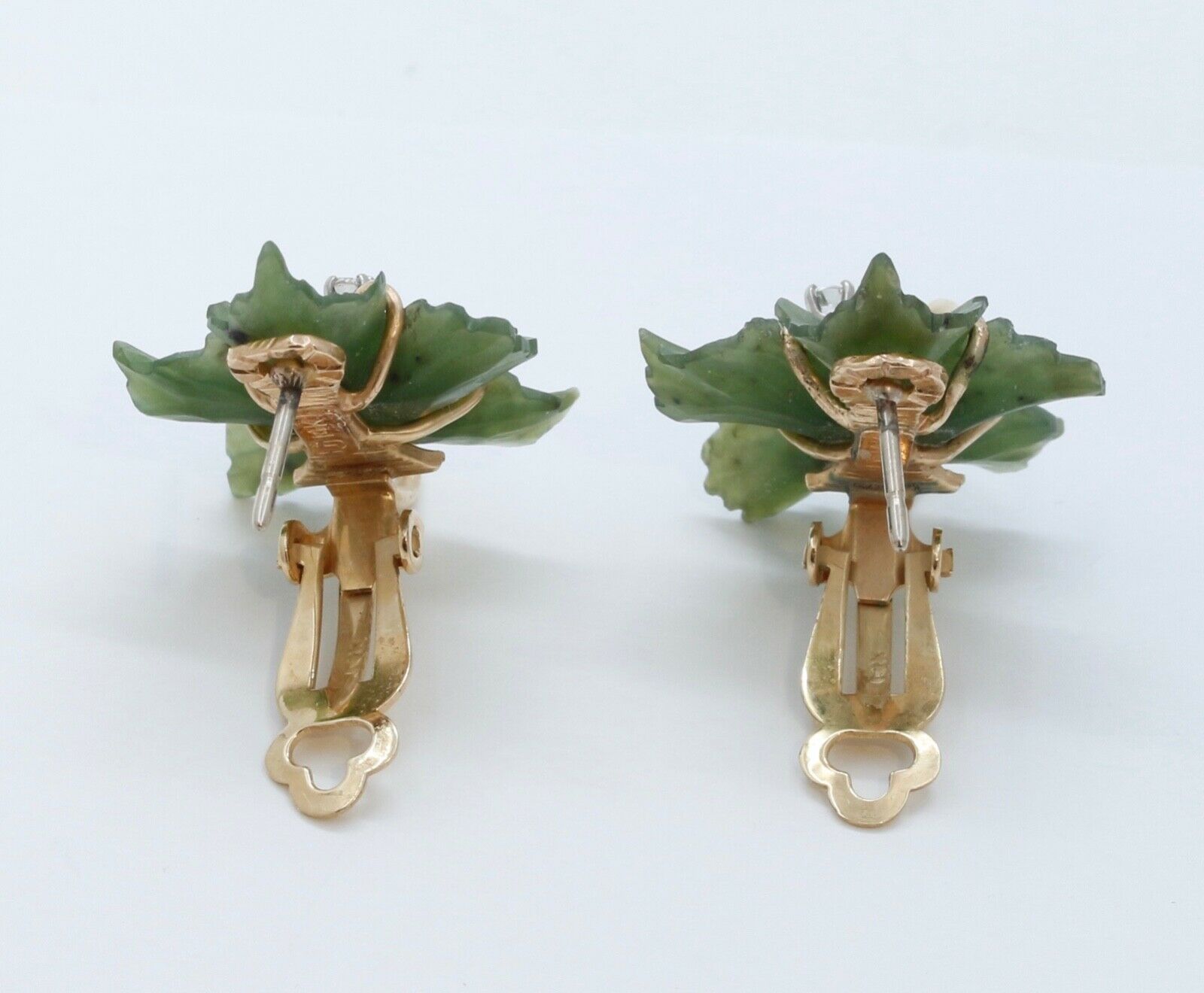 Vintage Carved Jade Diamonds 14K Yellow Gold Earrings