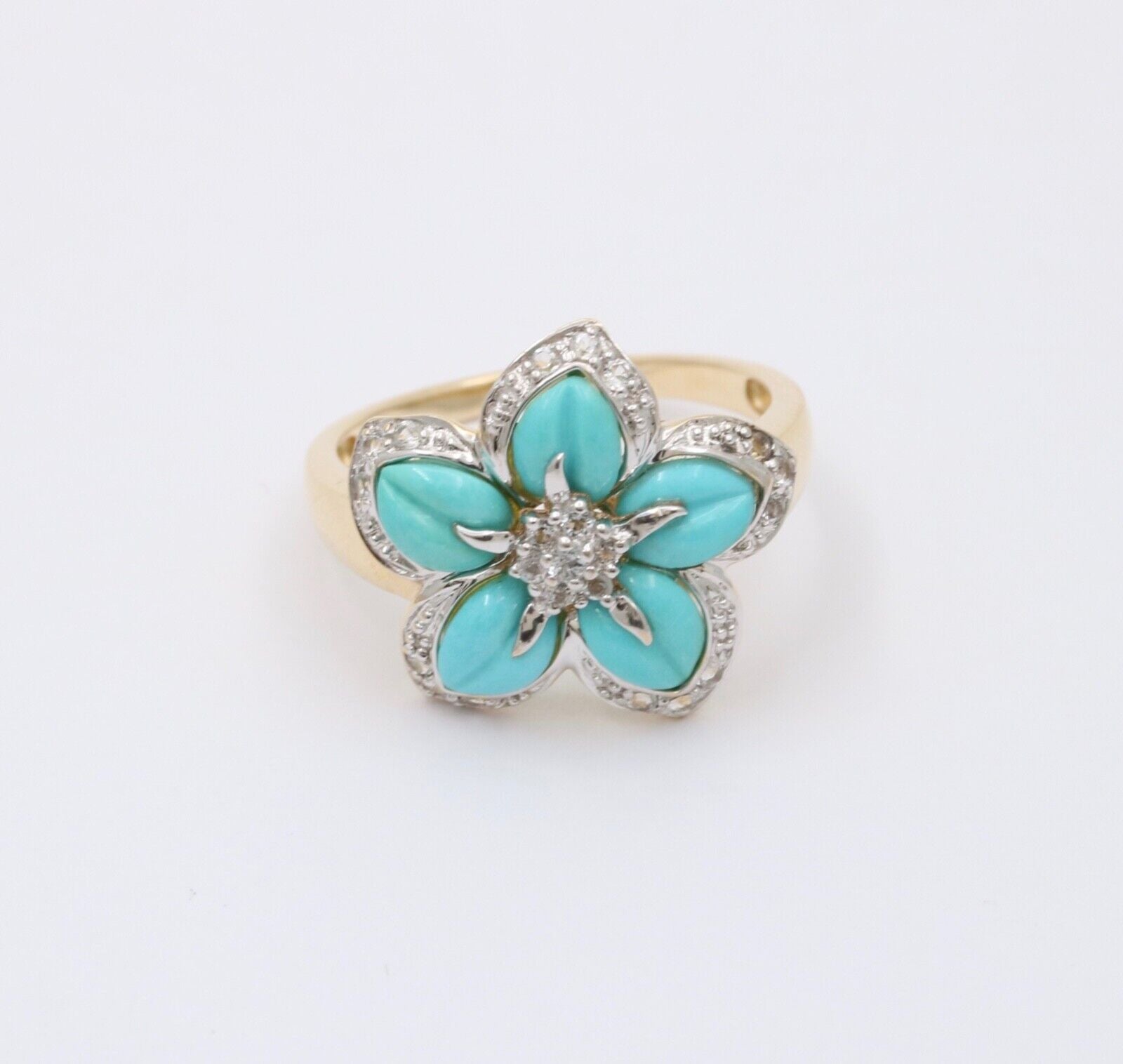 Vintage 18K Yellow Gold Turquoise & Diamond Flower RIng , Cocktail Ring