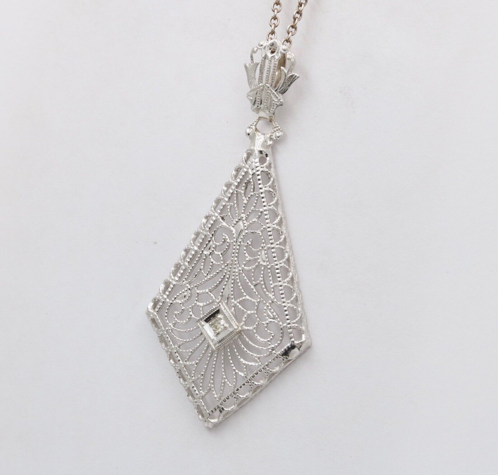 Art Deco 14K White Gold Filigree Diamond Pendant Necklace