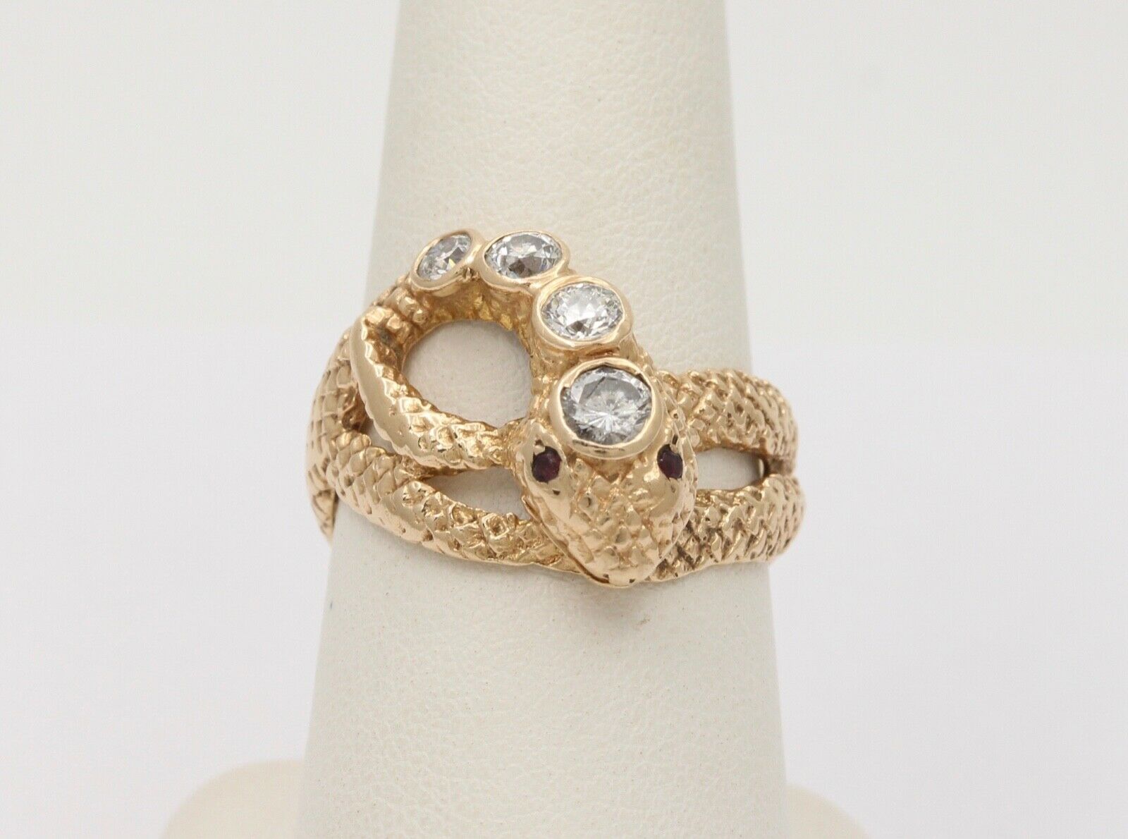 Vintage Snake Diamond Rubies 14K Yellow Gold Ring
