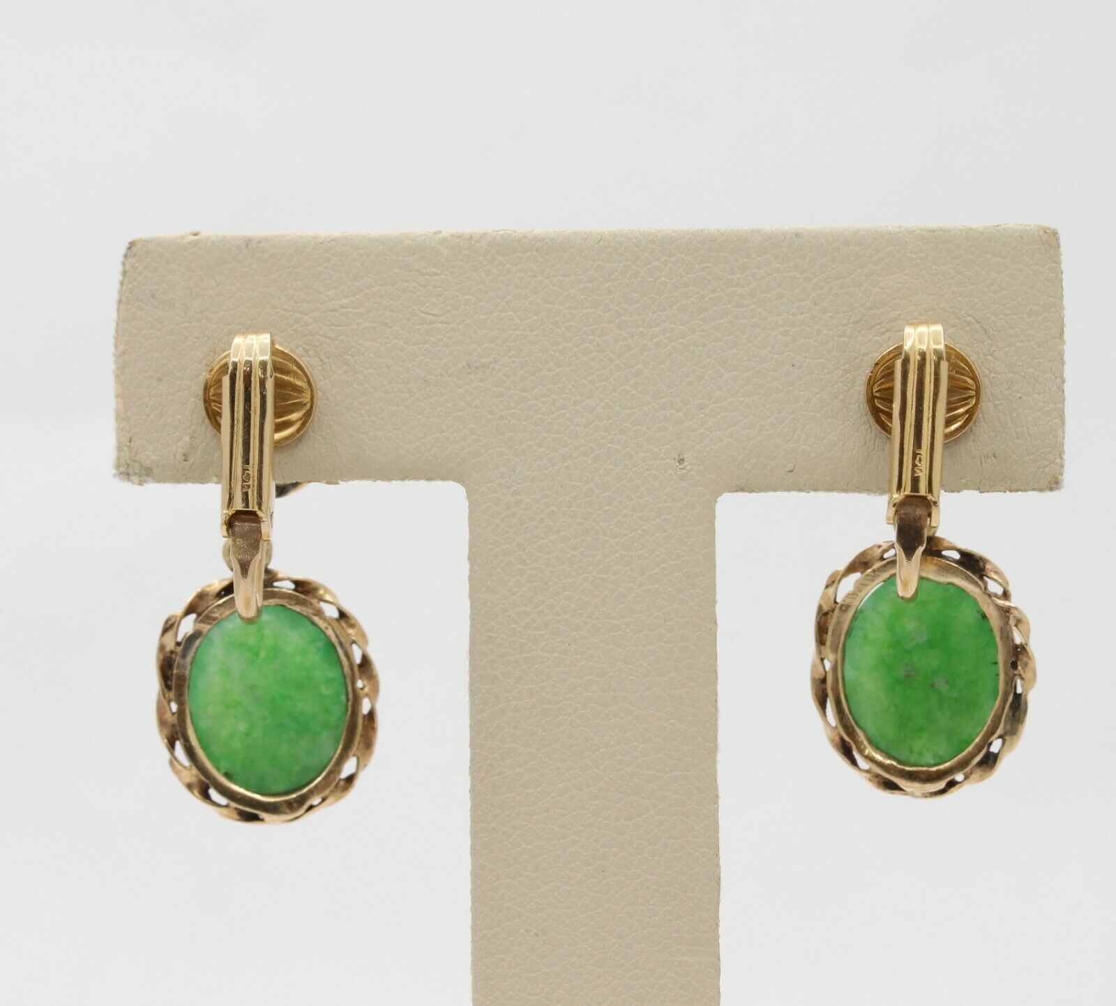 Vintage 14K Yellow Gold Aventurine Drop Earrings