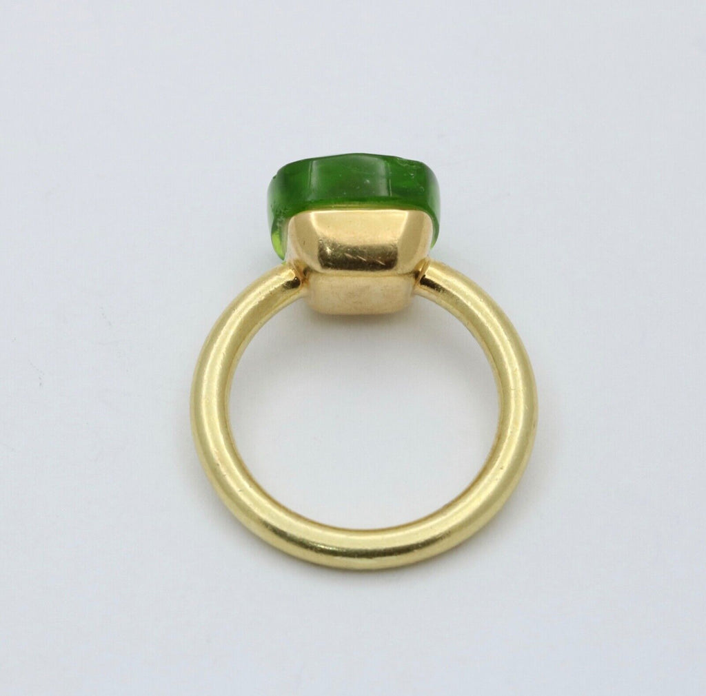 Vintage 18K Yellow Gold Solitaire Green Glass Ring