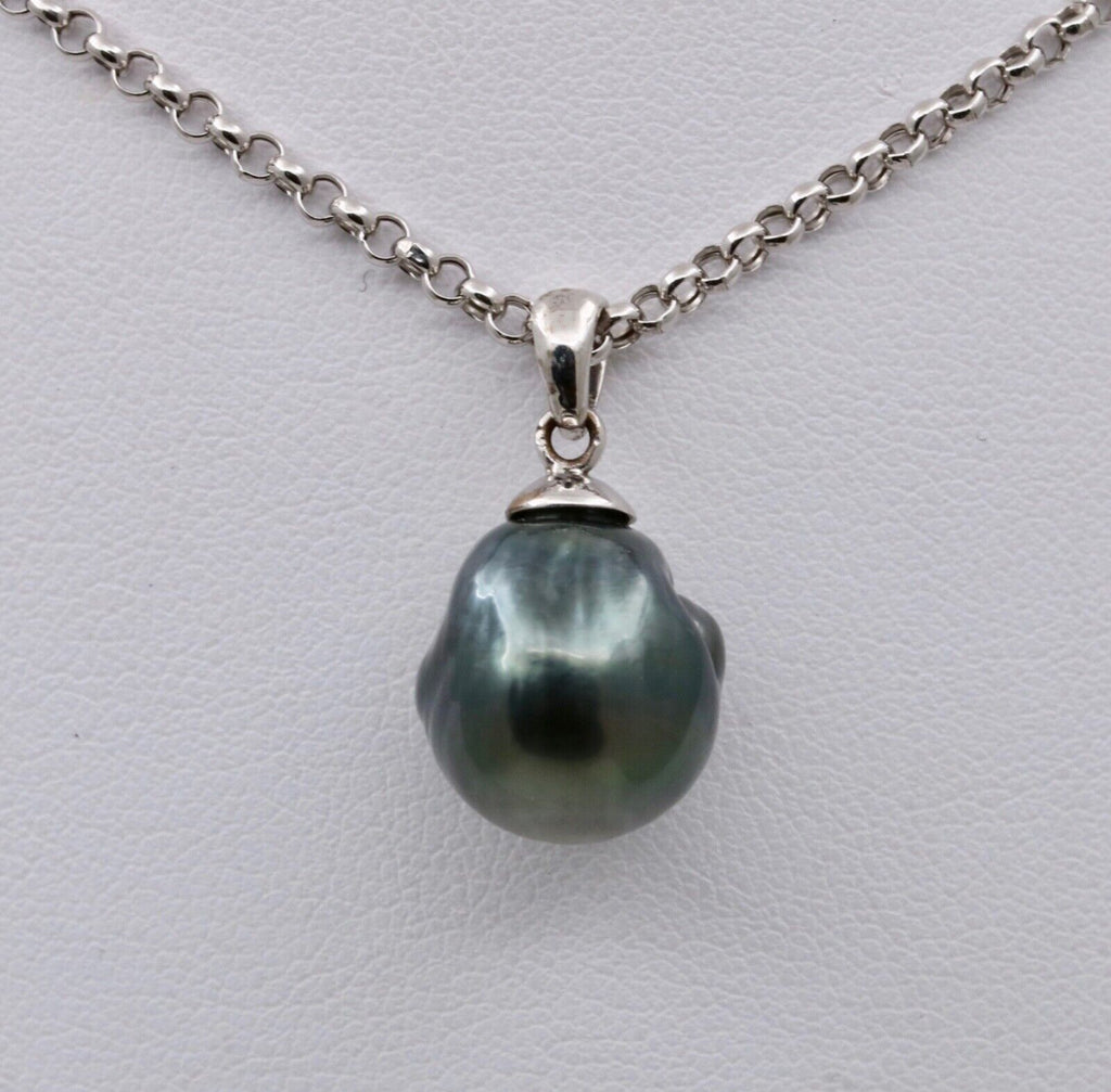 Vintage Tahitian Black Pearl Pendant and Chain 14K White Gold