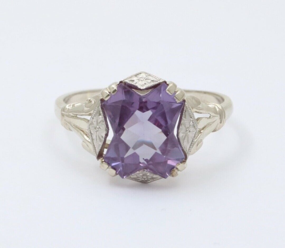 Art Deco Amethyst 14K White Gold Ring