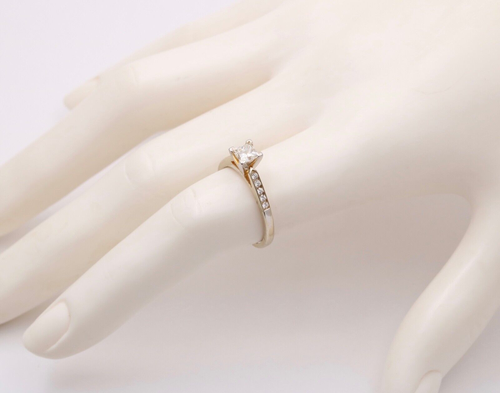 Vintage 18K Gold Princess Cut Diamond 18K WG Platinum Engagement Ring Band