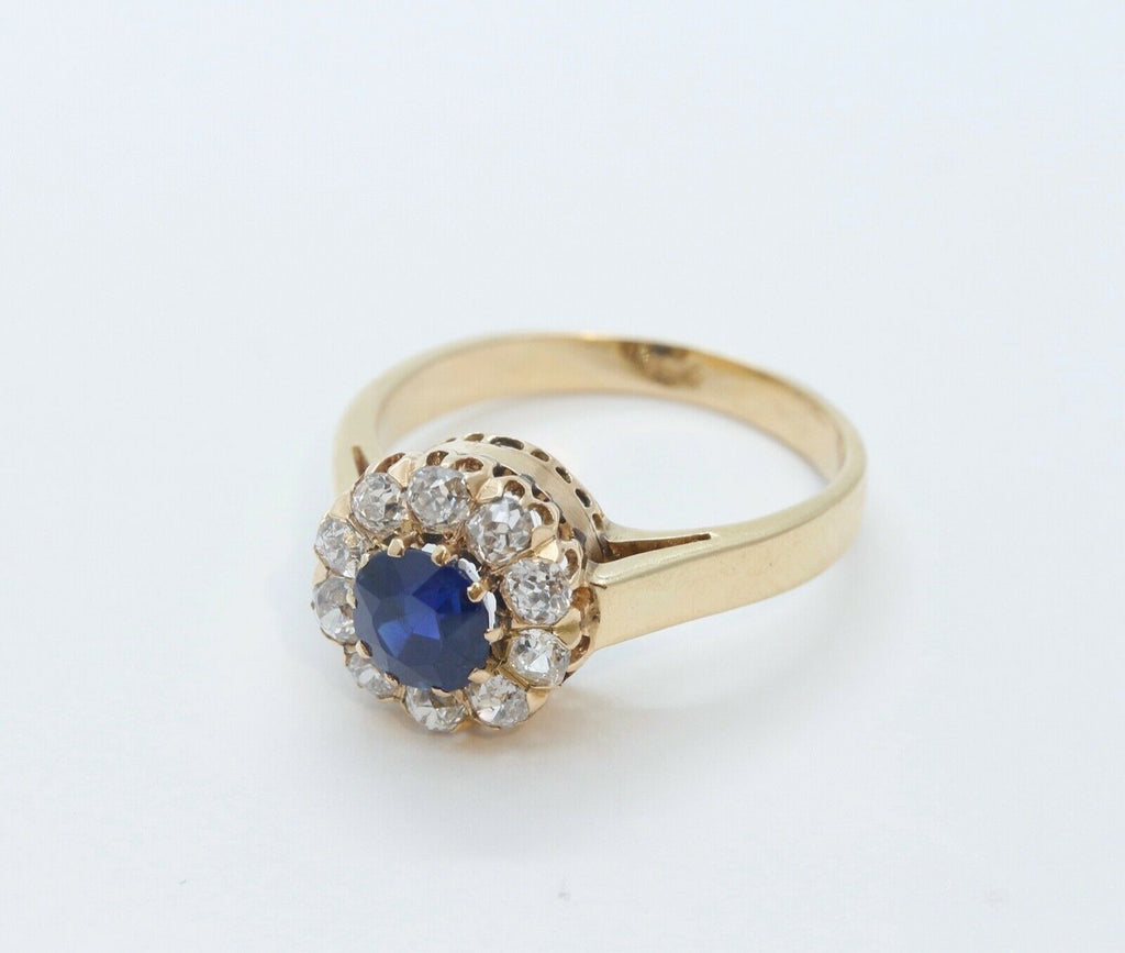 Beautiful Victorian Blue Sapphire Old Miner Cut Diamonds 18K Yellow Gold Ring