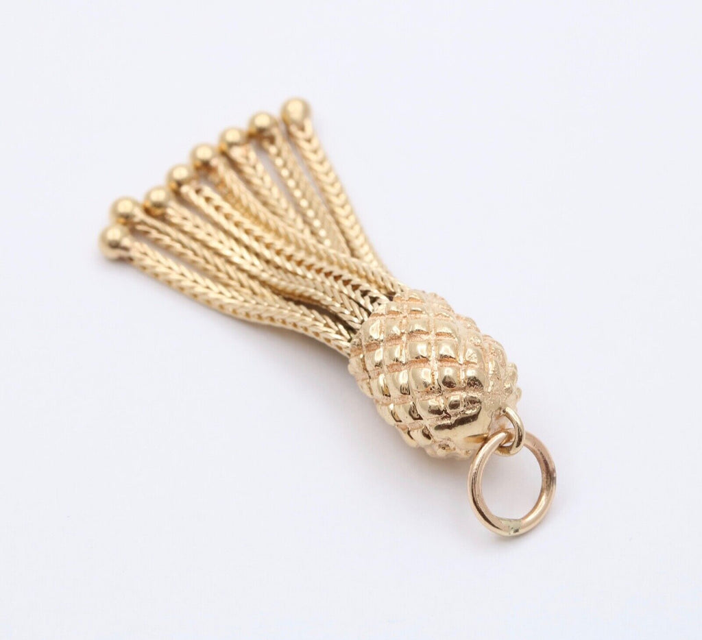 Vintage Foxtail Chain Tassel 14K Yellow Gold Pendant Charm