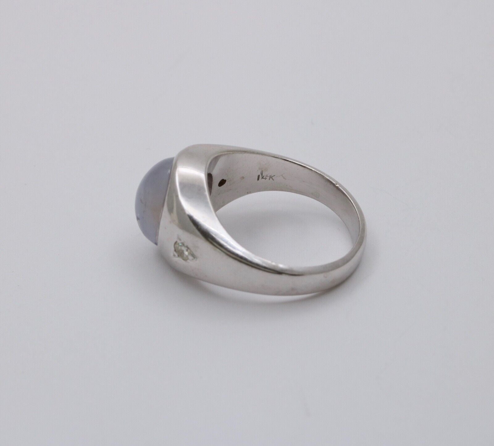 Vintage Star Sapphire Diamonds 14K White Gold Ring