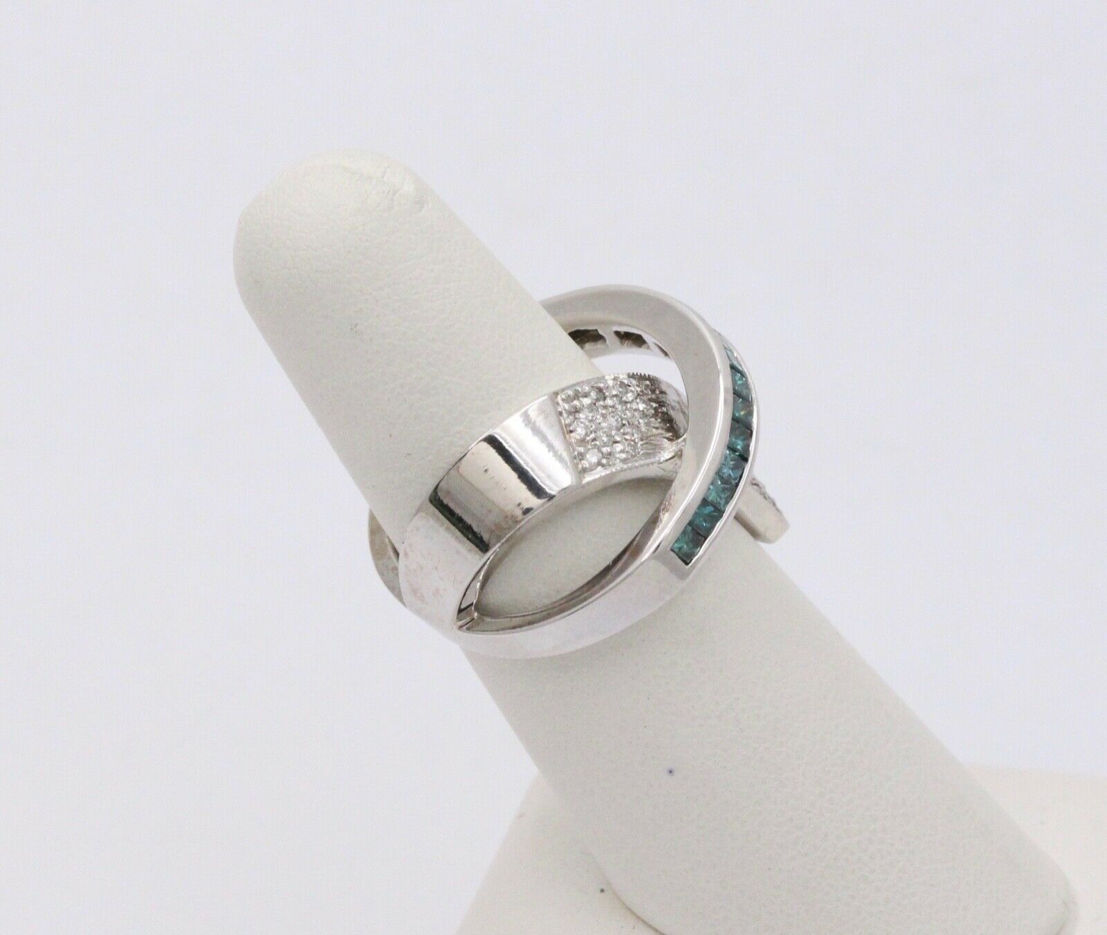 Cool Unisex Geometric Diamonds White Blue Diamonds 14K White Gold Ring