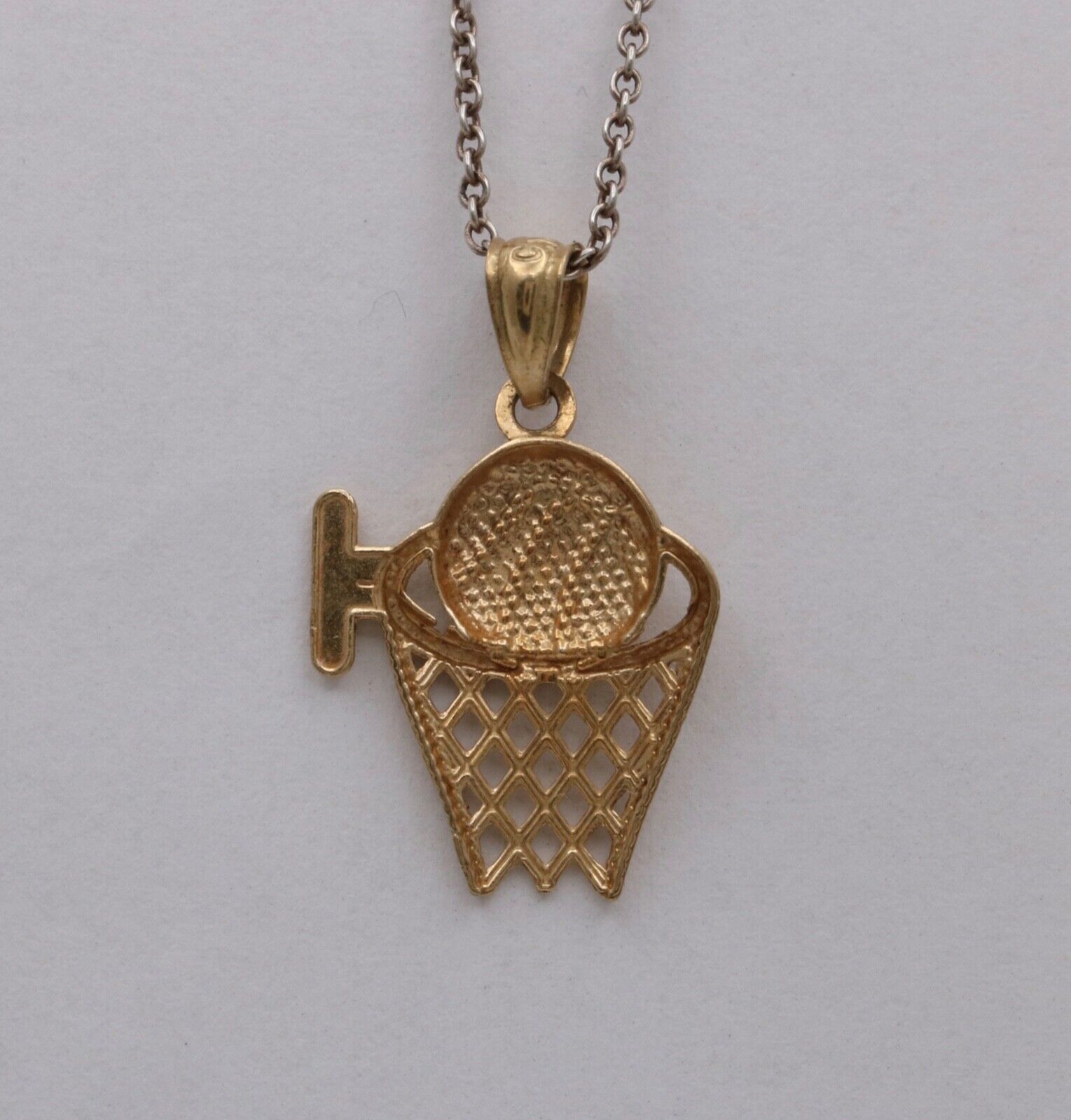 Vintage 10K Yellow Gold Basketball Hoop Charm, Pendant.