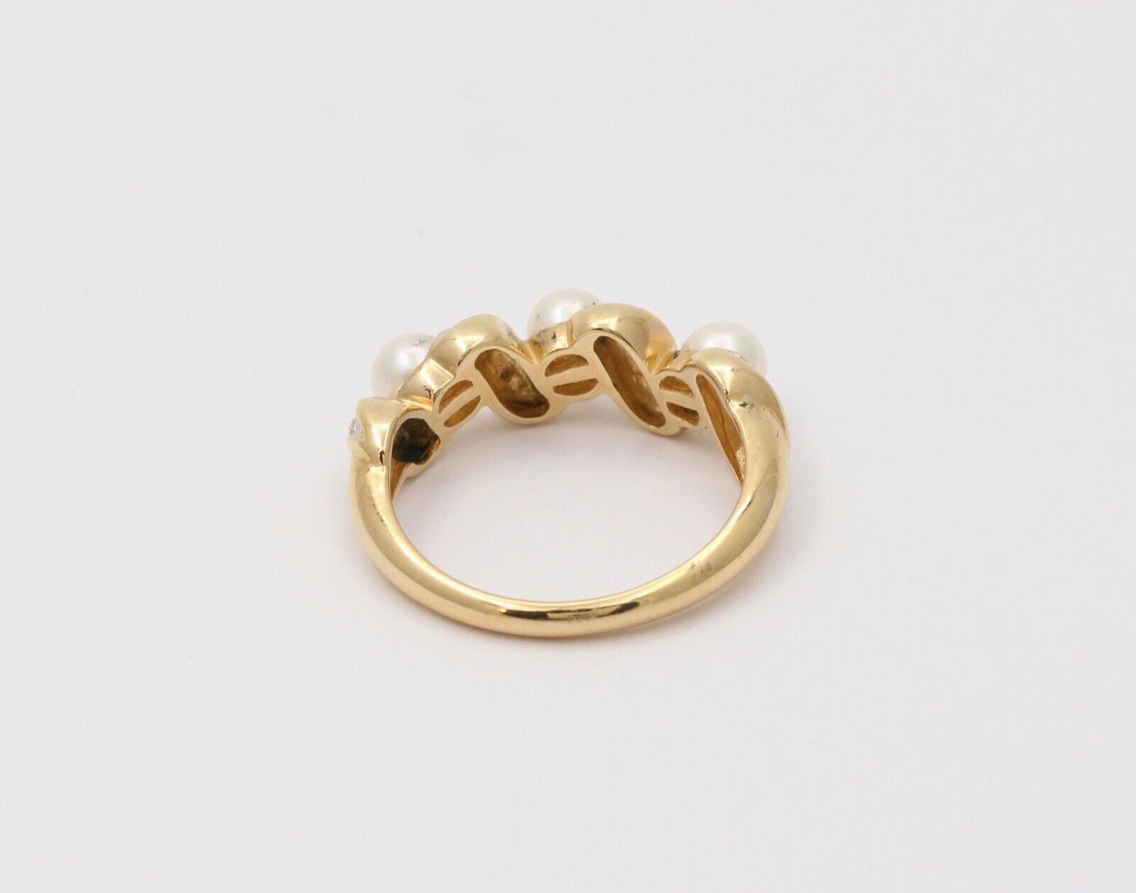 Vintage 14K Yellow White Gold Pearls Diamonds Ring
