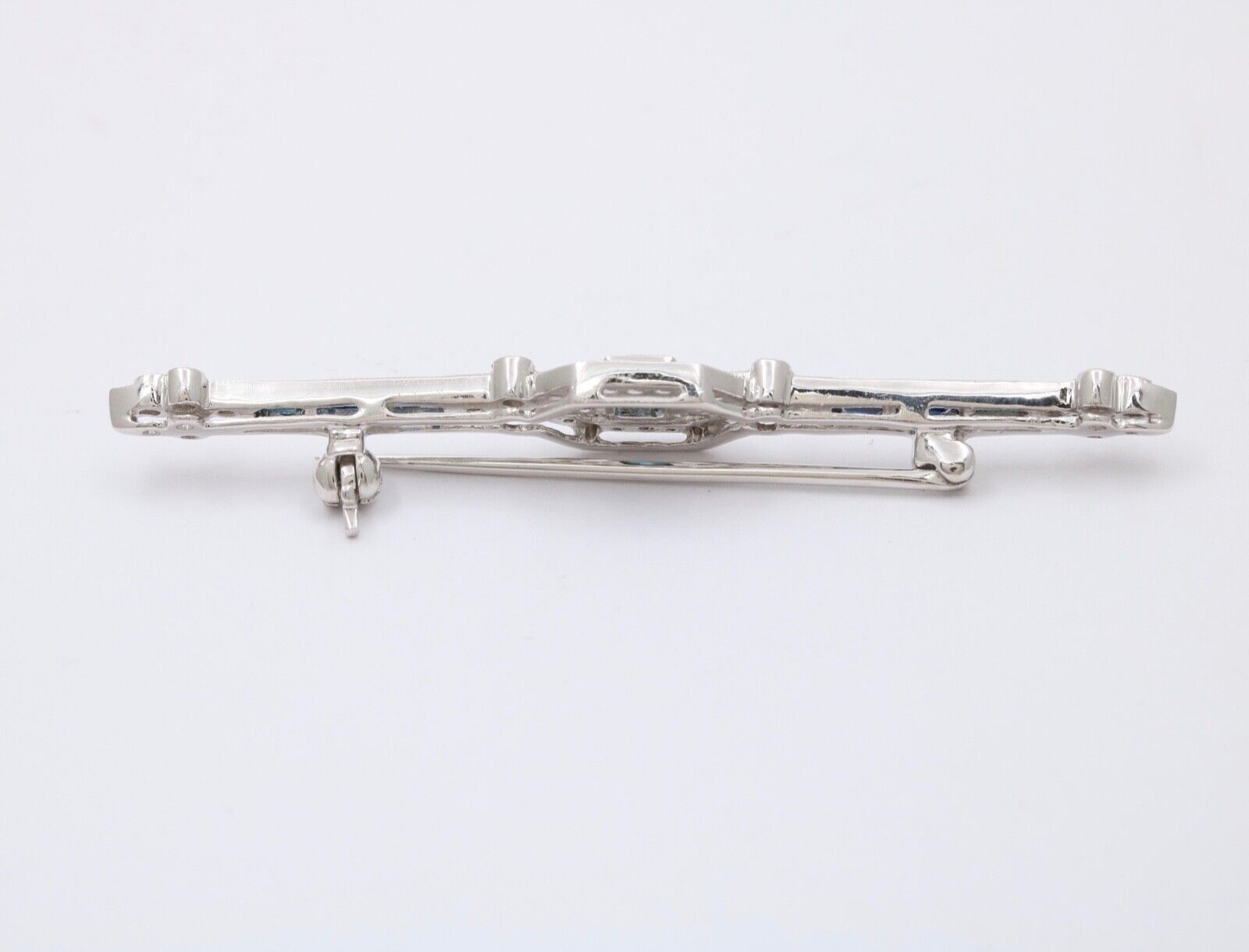 Vintage Art Deco Style 18K White Gold Diamond and Sapphire Bar pin, Brooch