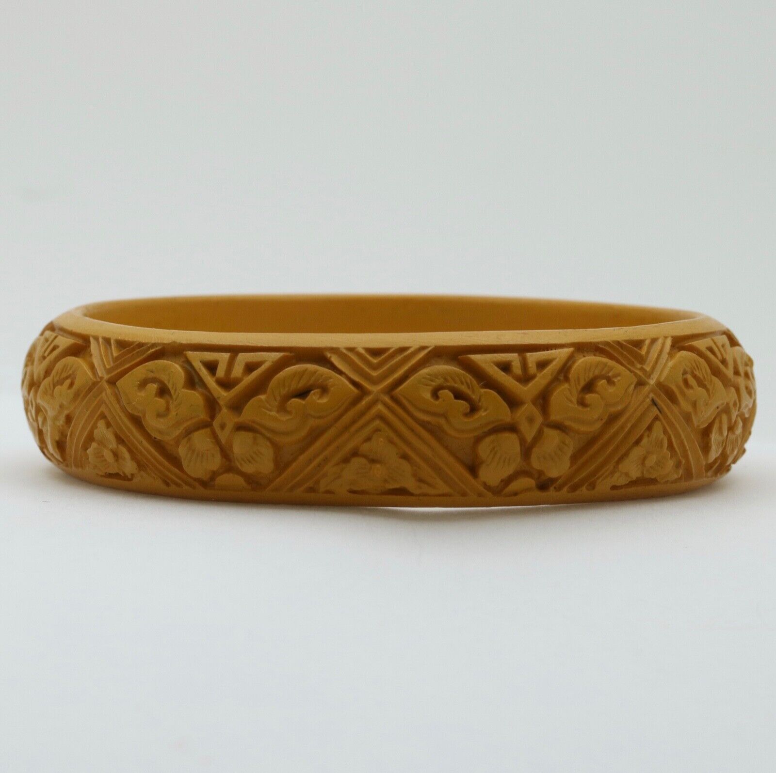 Vintage Yellow Carved Cinnabar Bangle, Bracelet.