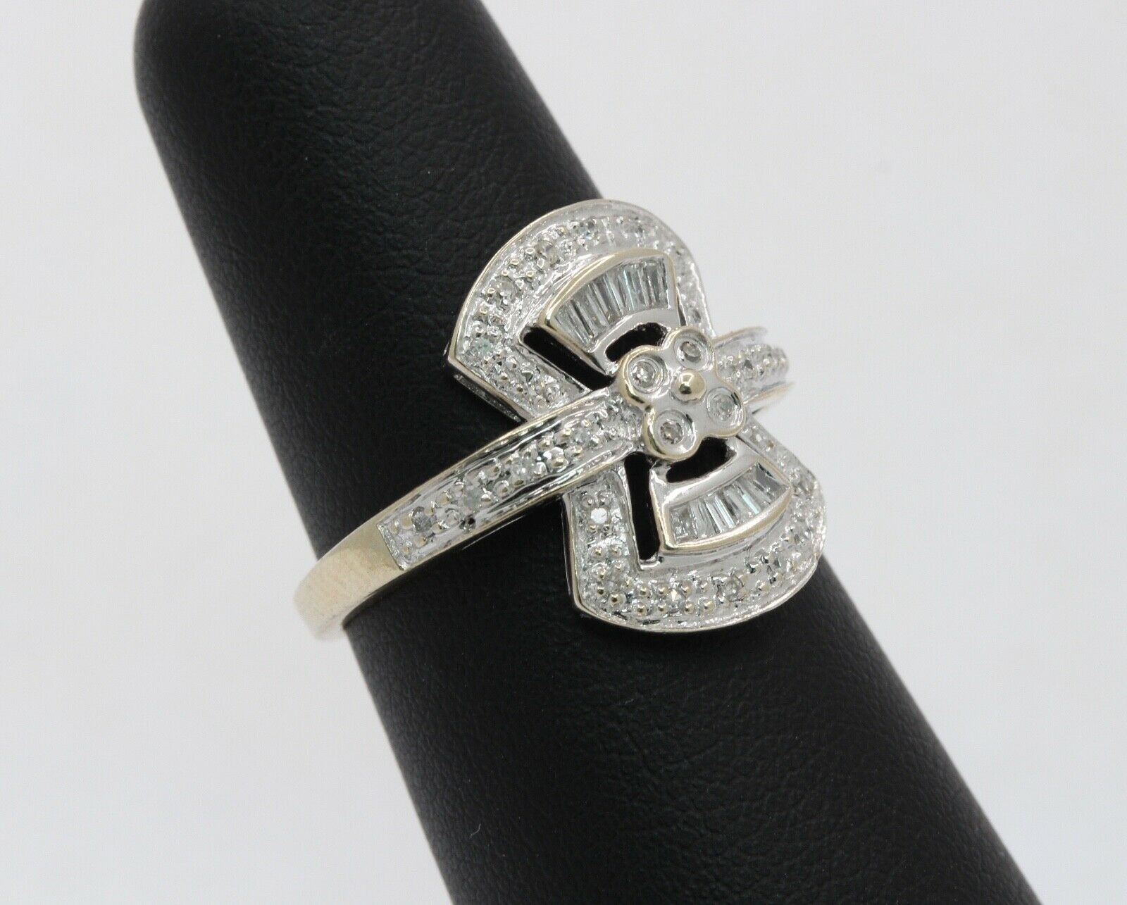 Vintage Ladies Art Deco 14K White Gold Diamonds Reproduction Ring