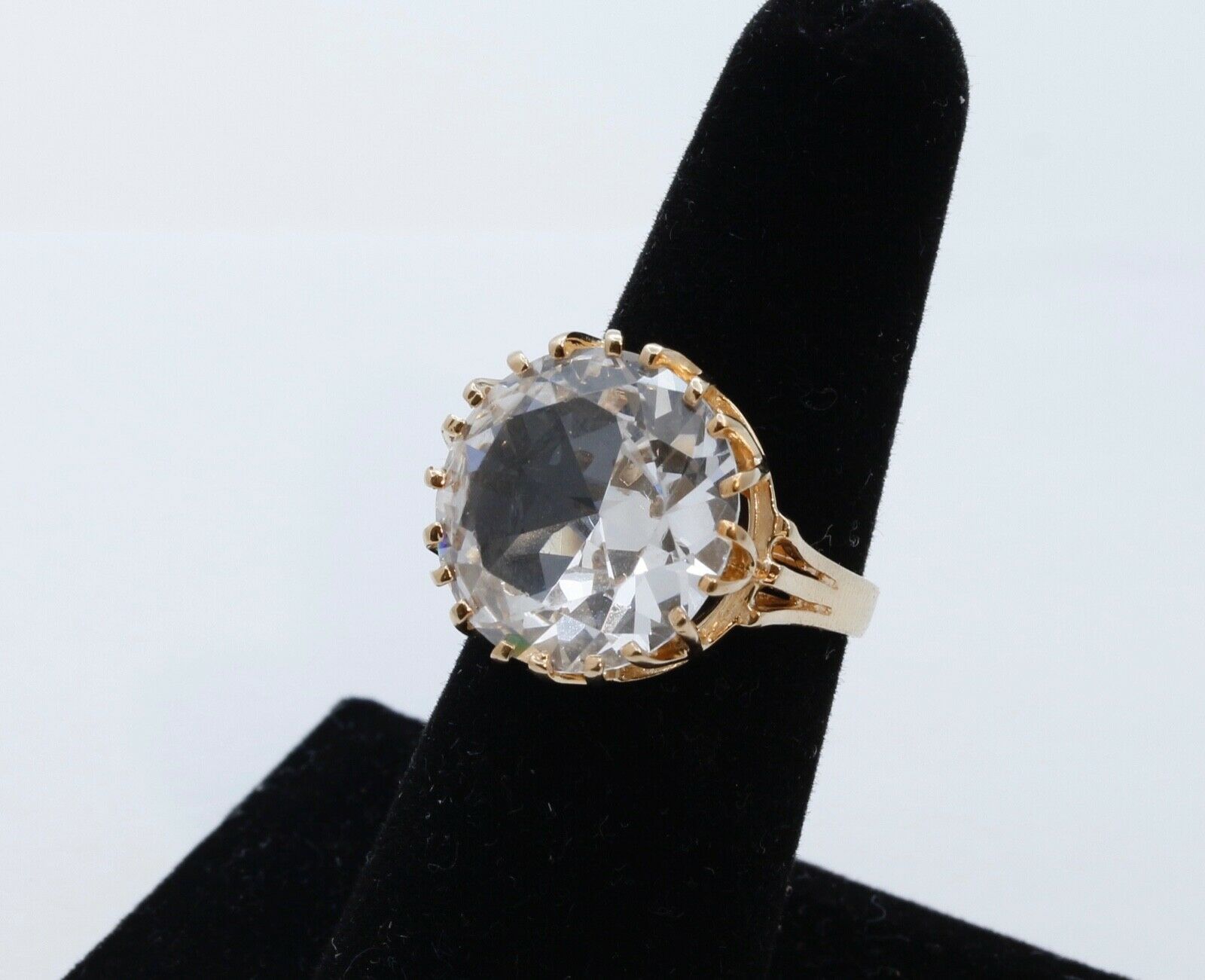 Vintage 14K Yellow Gold Crystal Ring