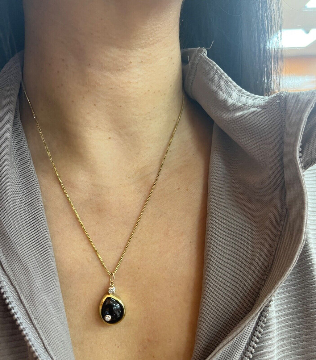 Vintage 18K Yellow Gold Rhodolite Garnet And DIamond Teardrop Pendant , Necklace