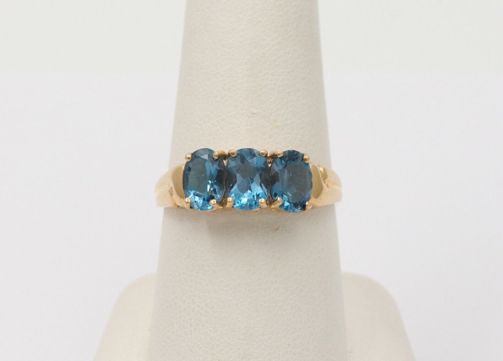 Vintage London Blue Topaz 10K Yellow Gold Band Ring