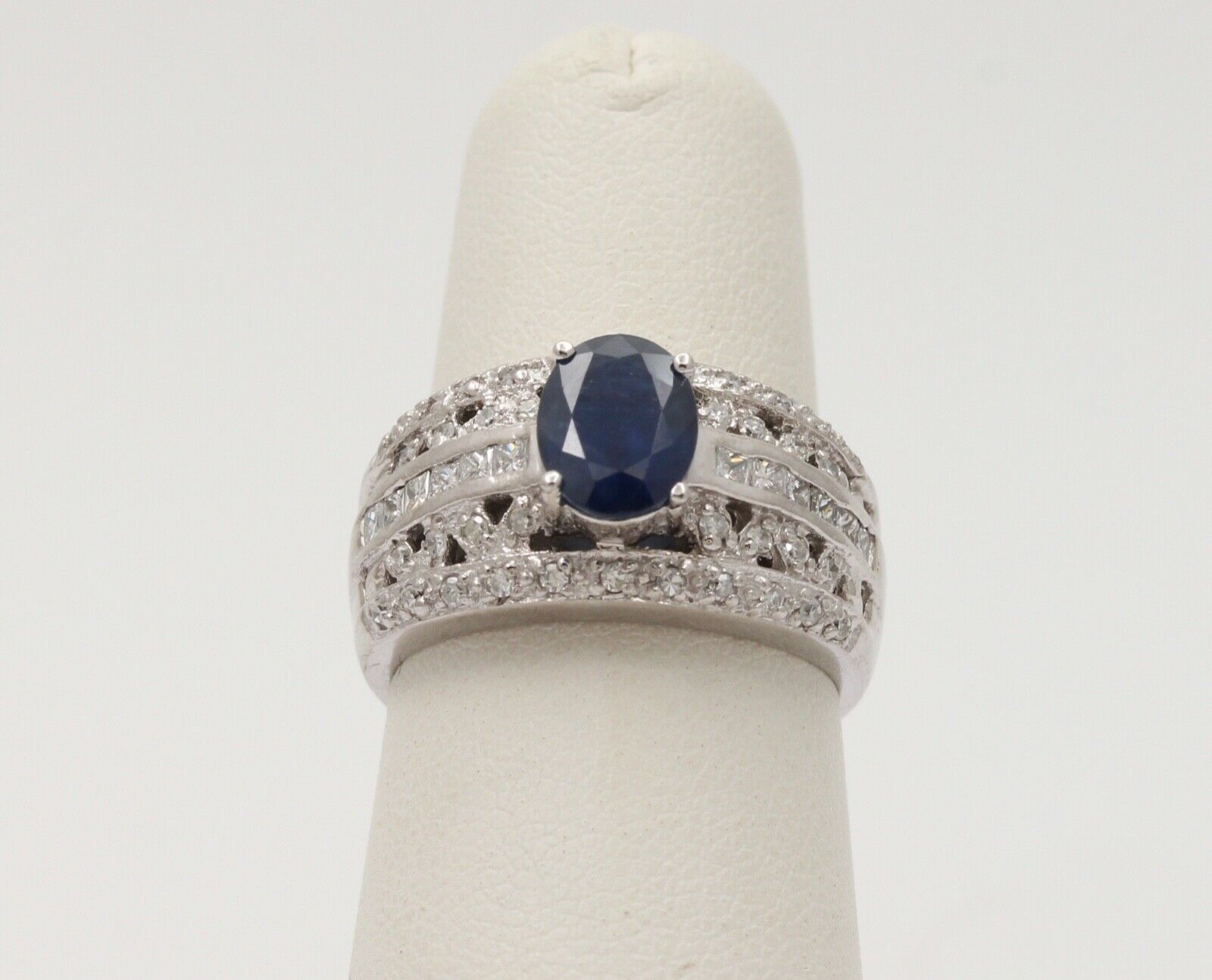 Vintage Sapphire and Diamond 10K White Gold Ring, Ring Band , Cocktail Ring