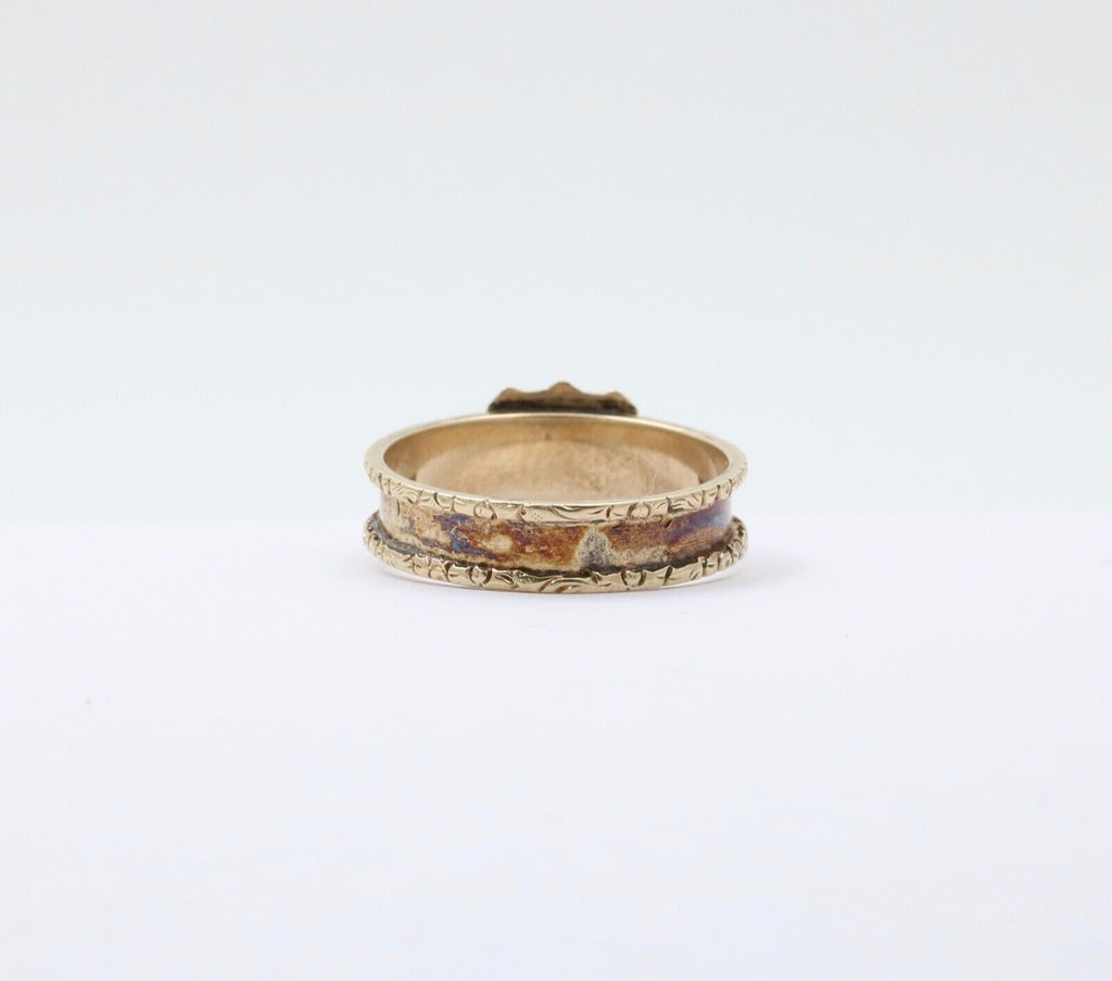 Antique Georgian 14K yellow Gold Ring Band.